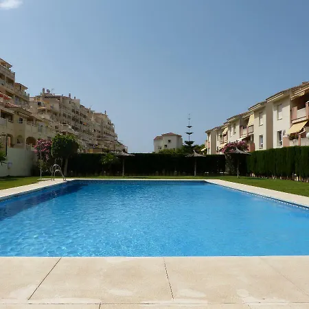 아파트 Sunny Sea View Apartment! 베날마데나코스타
