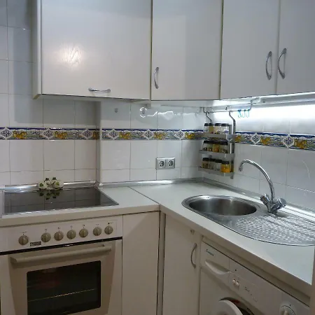 Sunny Sea View Apartment! * 베날마데나코스타