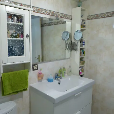 Sunny Sea View Apartment! 아파트 베날마데나코스타