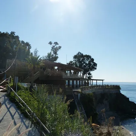 Sunny Sea View Apartment! * 베날마데나코스타