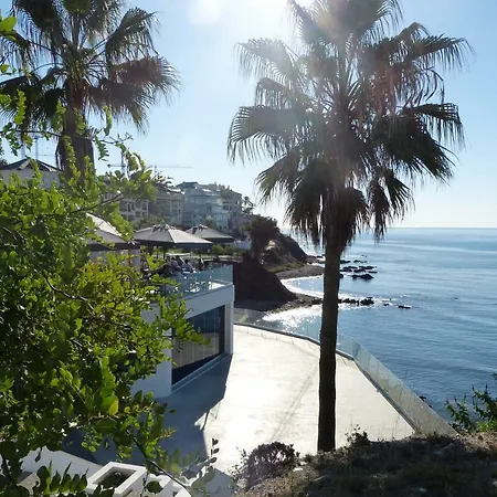 아파트 Sunny Sea View Apartment! 베날마데나코스타