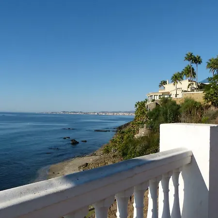 Sunny Sea View Apartment! * 베날마데나코스타
